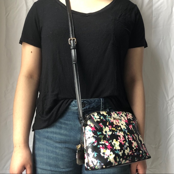 kate spade Handbags - Kate Spade Floral Crossbody Bag